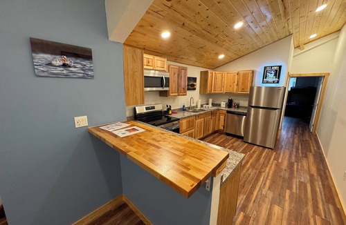 Cordova Apartment | Sunnyside Serenity Bunkhouse - your perfect adventure hideaway.
