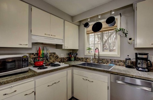 Sunset House | Sunset Home | Near Foothills Trails Pet Friendly Fenced Yard Office Near Hyde Park & Whitewater Park