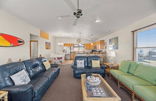 Kitty Hawk House | Surf's Up: Semi-Oceanfront, Hot Tub, Awesome Views