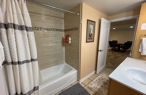 Alki House | The Alki Beachaus