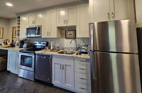 Cushing Apartment | The Beahive Resort. Unit #2 Lakefront on lake Alex