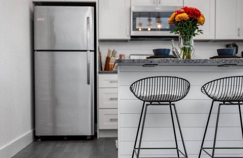Colington Apartment | The BoHo Bungalow - Updated Space Close To Beach!