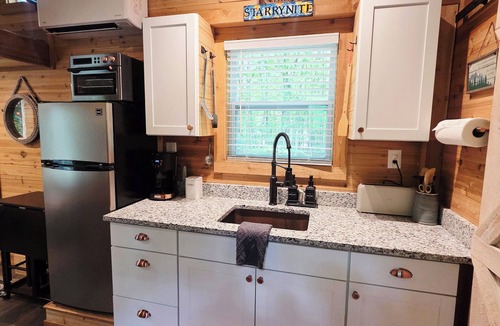Mentone Cottage | The Campfire Cottage-Cozy, Secluded Tiny Home in Mentone, AL