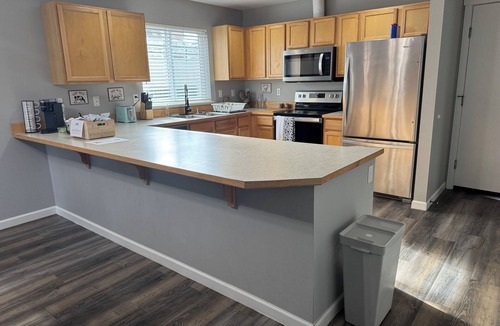Ellensburg House | The Eburg Haven