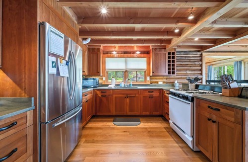 Oquossoc Cottage | The Lake Escape on Rangeley Lake