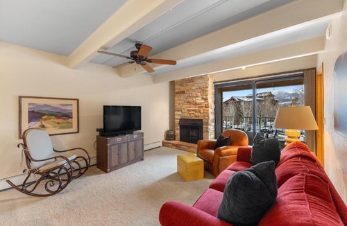Dillon House | The Lodge at Lake Dillon #308