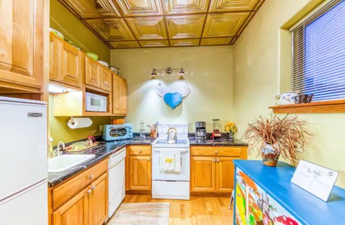 Delta Cottage | The Lovemore Inn