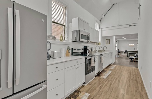 Columbia City Apartment | The Nest At Columbia City