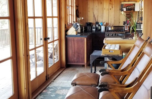 Julian House | The Rustic Barn at Sacred Mountain: Vintage Barn, Stargazing, Spa, Volcan Mtn.