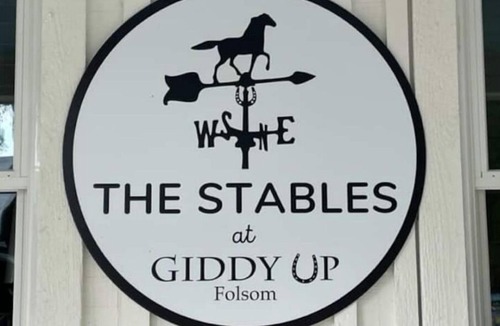 Folsom Cottage | The Stables at Giddy Up Folsom English Cottage