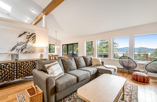 Eastsound House | The Wilker House
