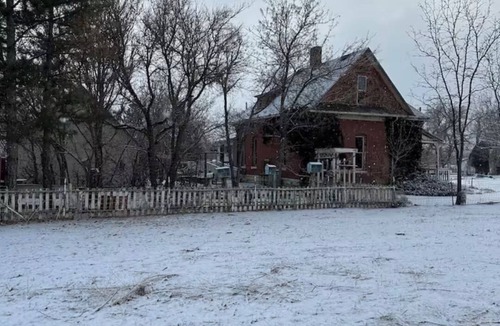 Canon City House | This 1889 house is one of the most historic and unique places in Canon city.