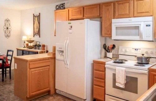 Delta House | Thunder Mountain Vista-Captivating and Memorable