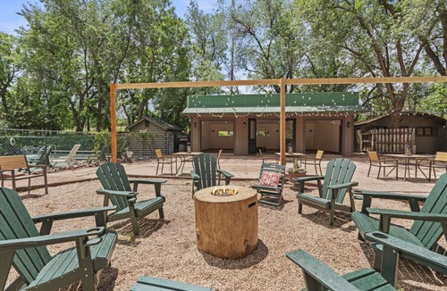 Colorado Springs Cabin | Timber Lodge Cabin #14