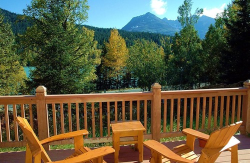Moose Pass Cabin | Trail Lake View Luxury Cottage