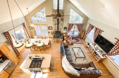 Woodland Park Cabin | Trail's End Mountain Escape w/HOT TUB!