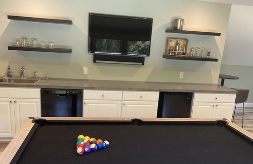 Quioque House | Tranquil Home in Westhampton Beach with separate Studio / Game Room