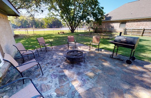 Flowood House | Turtle Creek - Waterfront & Located Directly by Boat Slip