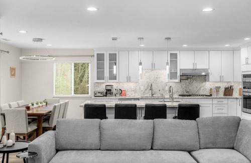 Union Hill-Novelty Hill House | Ultra Lux Redmond | 6 Bedrooms, Sleeps 20 | EV+