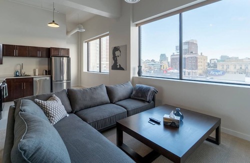 Winnipeg Apartment | UNIT THREE Executive Stay Fully Furnished Spacious Two Bedroom Condo
