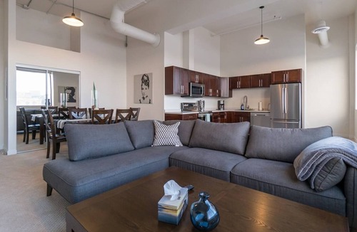 Winnipeg Apartment | UNIT THREE Executive Stay Fully Furnished Spacious Two Bedroom Condo