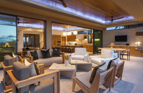 Waikoloa House | Upscale 6BR One Ocean Estate (GE3) at Mauna Lani – Golf Course Views & Pool