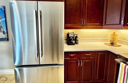 Antigonish House | Upscale Home by St. Martha’s, StFX, & the Landing