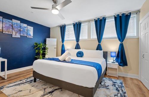 East Liberty Apartment | Upscale King Bed Suite ADA with Free Parking