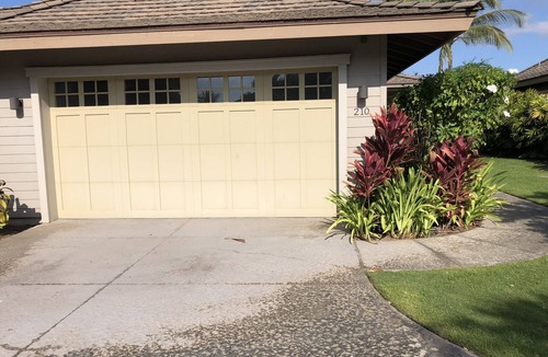 Kamuela House | Upscale Mauna Lani, 4BDRM, 2MSTR BTHS, 5 Beds for 8, Spacious W/Bikes Near Beach