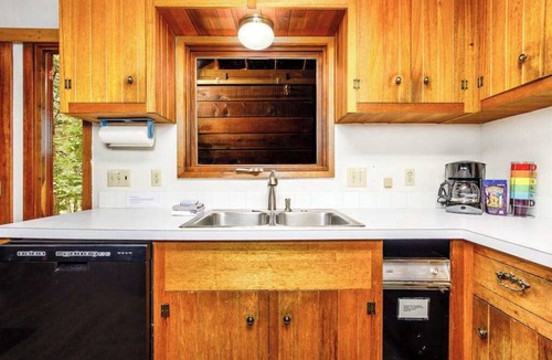 Alyeska Ski Chalet | Vail Chalet | Lodge Style | Hot Tub & Fireplace