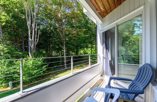 Warren Condo | Vermont Escape: Cozy Condo by Sugarbush Resort