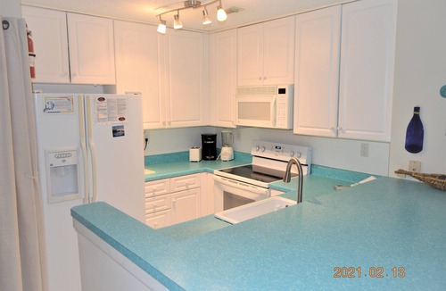 North Topsail Beach Resort | Villa Capriani Ocean Front Resort King Suite 3-4 BR's