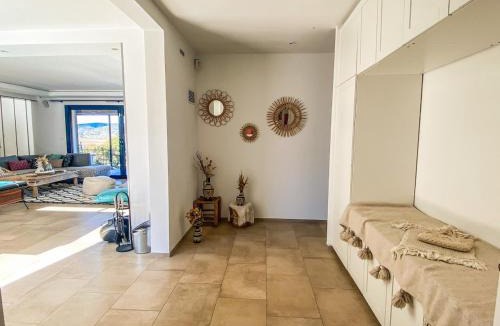 Cornillon Villa | Villa Romana
