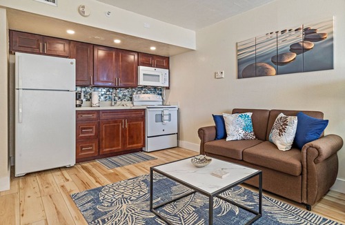 Kahana Apartment | VIP Maui - Amazing Ocean Views at the Royal Kahana