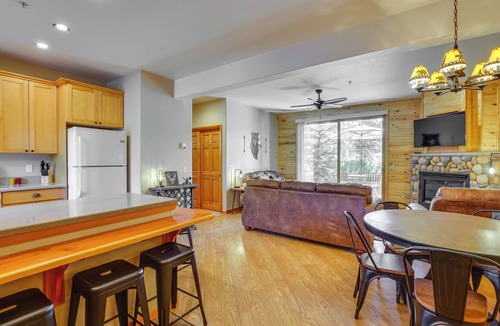 Grand Lake Apartment | Walk to Main Street: Grand Lake Condo w/Patio