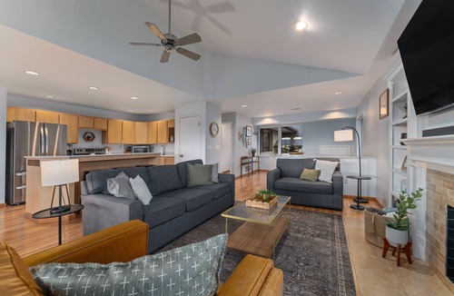 Wapato Point House | Wapato Point Resort home with hot tub and views