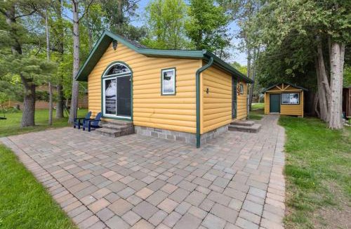 Bay Lake House | Waterfront Cabin on Bay Lake