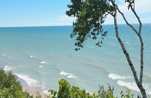 Bayfield Cottage | Waterfront Cottage - Bayfield, Lake Huron
