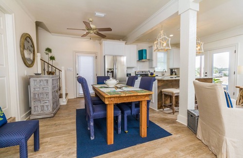 Ono Island House | Waterfront Home on Perdido Beach in Elberta with sandy beach, pier & boat house.