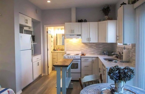 Sequim House | Waterfront, Patio, Beach, Cottage, Pets OK