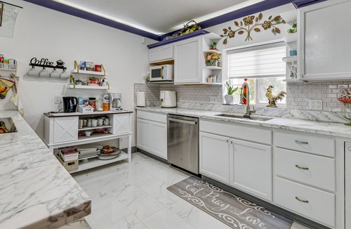 Slidell House | Waterfront Slidell Home w/Patio: 3 Mi to Beach!