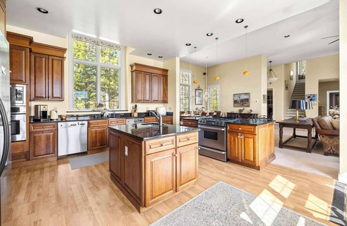 Jamaica House | West Hill Lodge | Private Estate 8 Min to Stratton