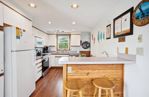 Whalehead Beach House | Whalehead with a Pool!