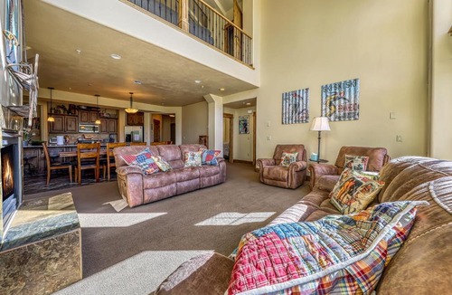 Brian Head House | White Bear