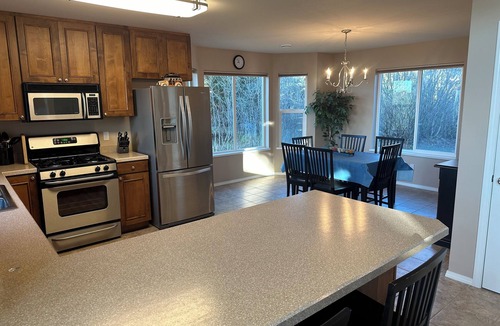 Anchor Point House | Whole house, Stariski Creek, BEAUTIFUL view!