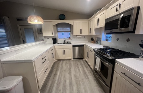 Crystal Beach House | Winds of Change - Easy Beach Access