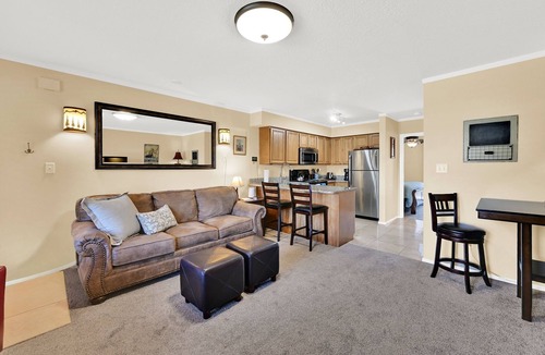 Wolf Creek Condo | Wolfstone Basecamp | Cozy Eden Condo with Pool & Hot Tub