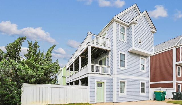 1606 - Shades of Sand - Corolla Escape w/Hot Tub & Community Pool