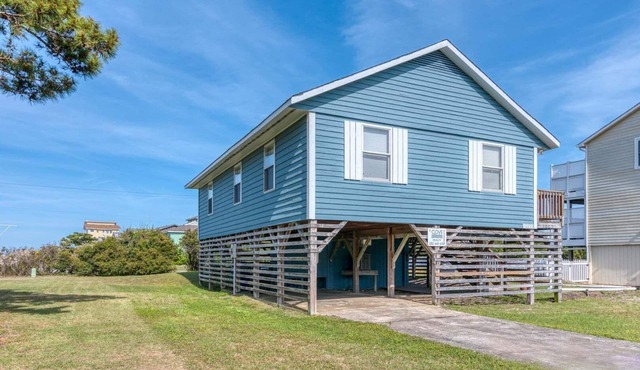 352 Spacious Rooms - Short Walk to the Beach!
