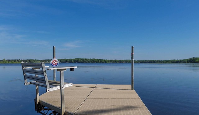 Accessible | Family Friendly | 5 BR | Ripple Lake